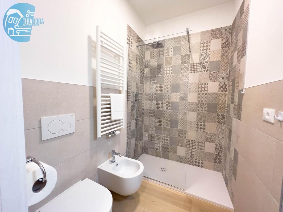 Cavana 2 Tirabora Short Rent Трієст Екстер'єр фото